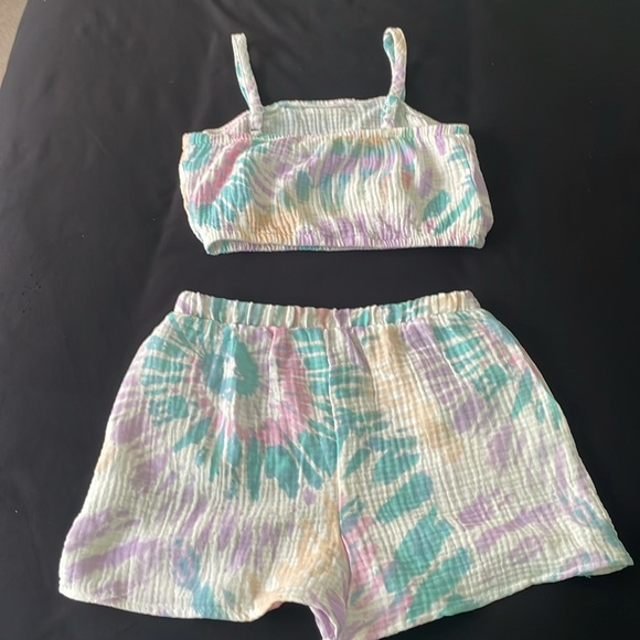 Grayson Threads kids, girls short outfit - Picture 2 of 5
